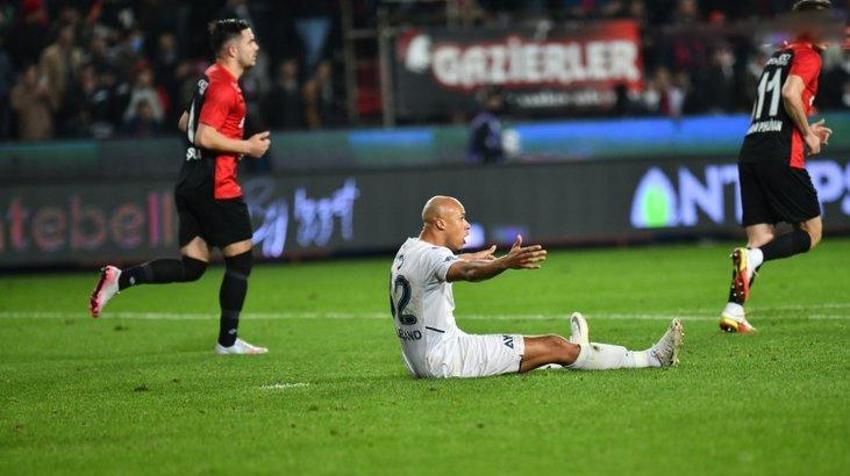 'Alo ben Emre abin' transferiydi! Jorge Jesus geldi hesabı kesildi! 3 milyon euro'ya gidiyor