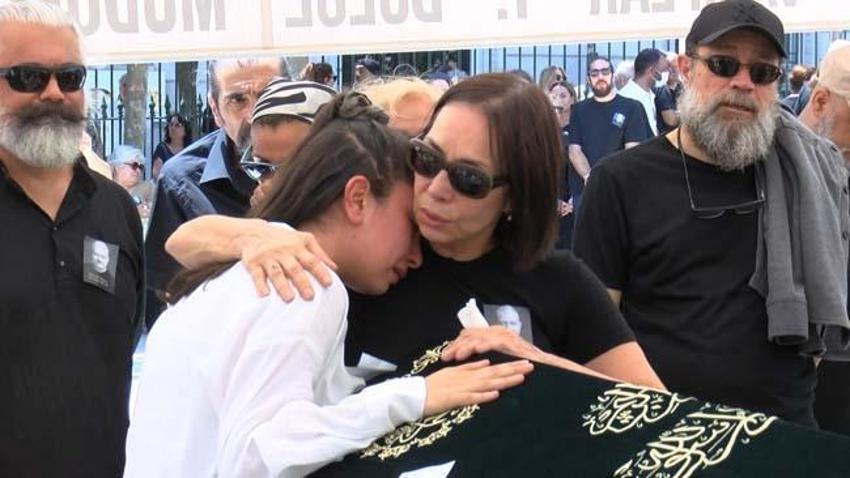 Oyuncu Osman Wöber hayatını kaybetti! Cenazede büyük vefasızlık...