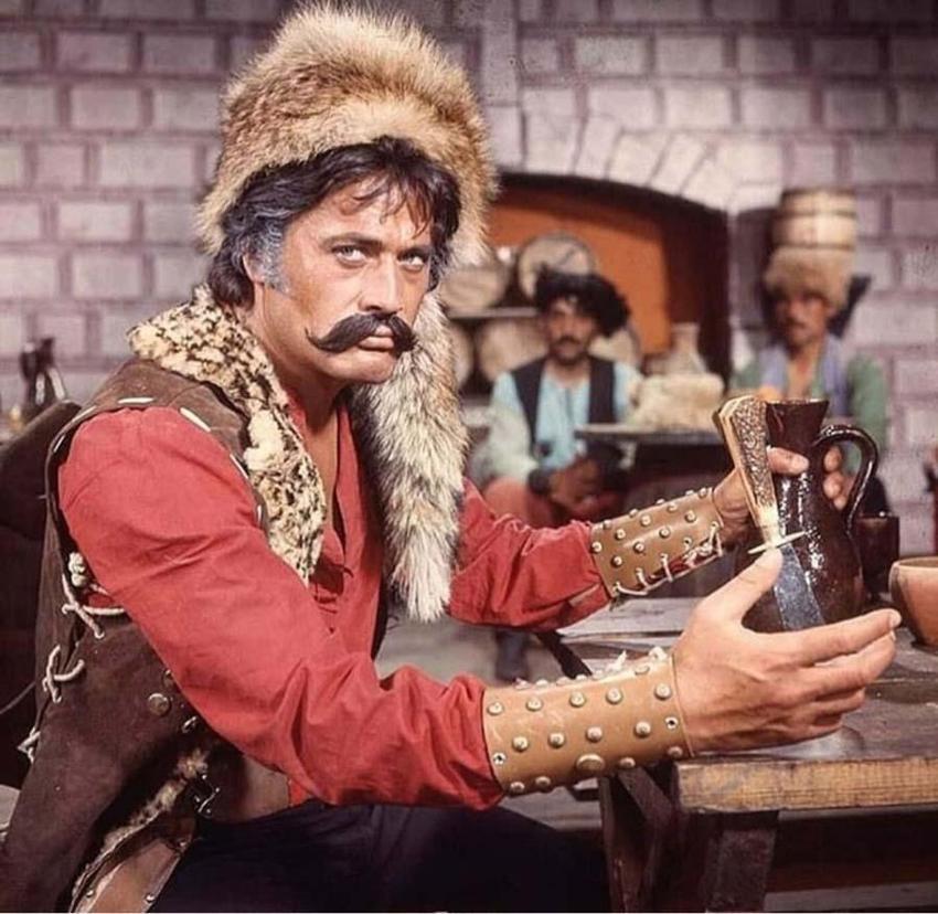 Yeşilçam'ın efsane ismi Cüneyt Arkın hayatını kaybetti! Sinemayla geçen bir ömür...
