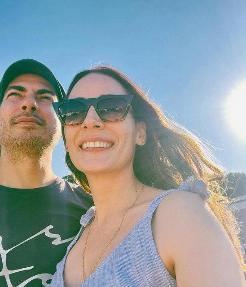 Melisa Sözen'den sevgilisine romantik kutlama: Mutluluk veren her şey yanı başında olsun