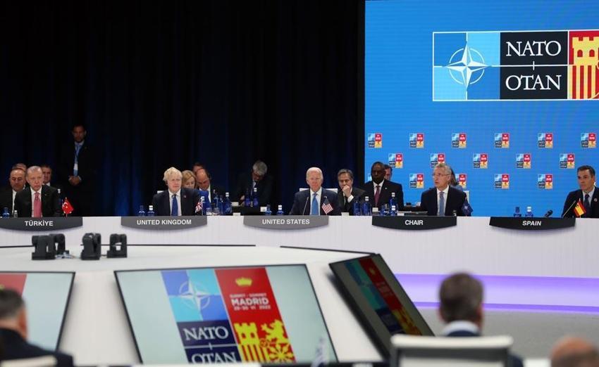 NATO Madrid Zirvesi'ne damga vuran kareler