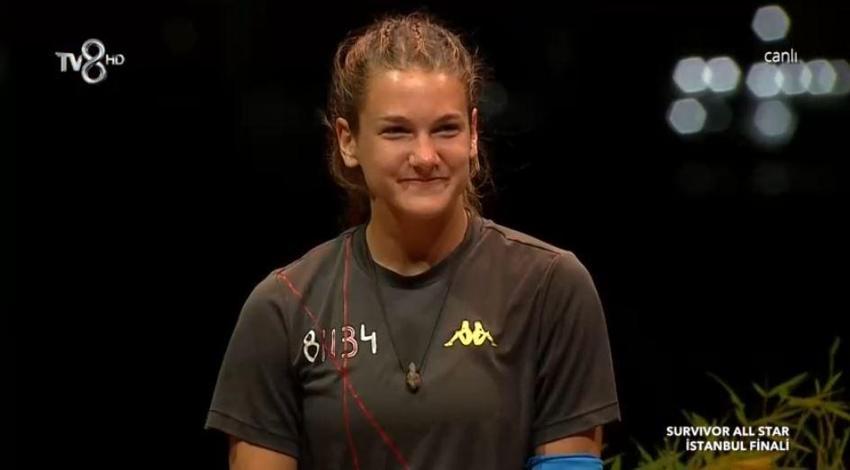 Survivor finale kim kaldı? Survivor 3. kim oldu? 29 Haziran 2022 Survivor finaline kim kaldı? Nisa mı, Adem mi, Batuhan mı? Sonuçlar açıklandı...