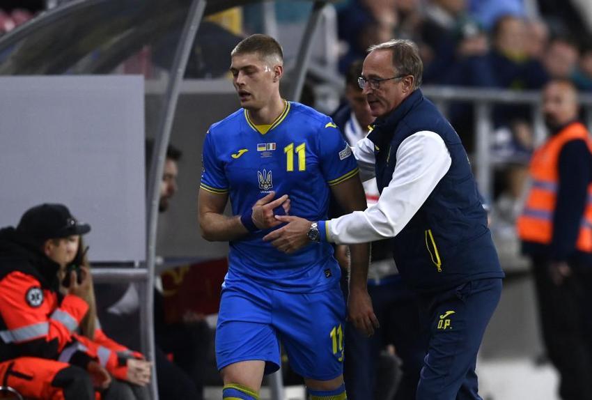 Fenerbahçe'de dördüncü transfer hedefi forvet! Yıldız isim için teklif yapıldı