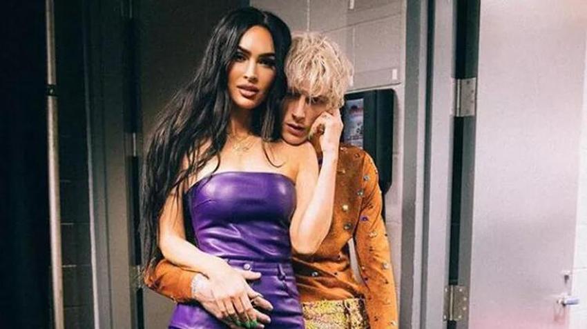 Megan Fox -Machine Gun Kelly aşkı doludizgin sürerken şoke eden görüntüler ortaya çıktı! Kafasında kadeh kırdı