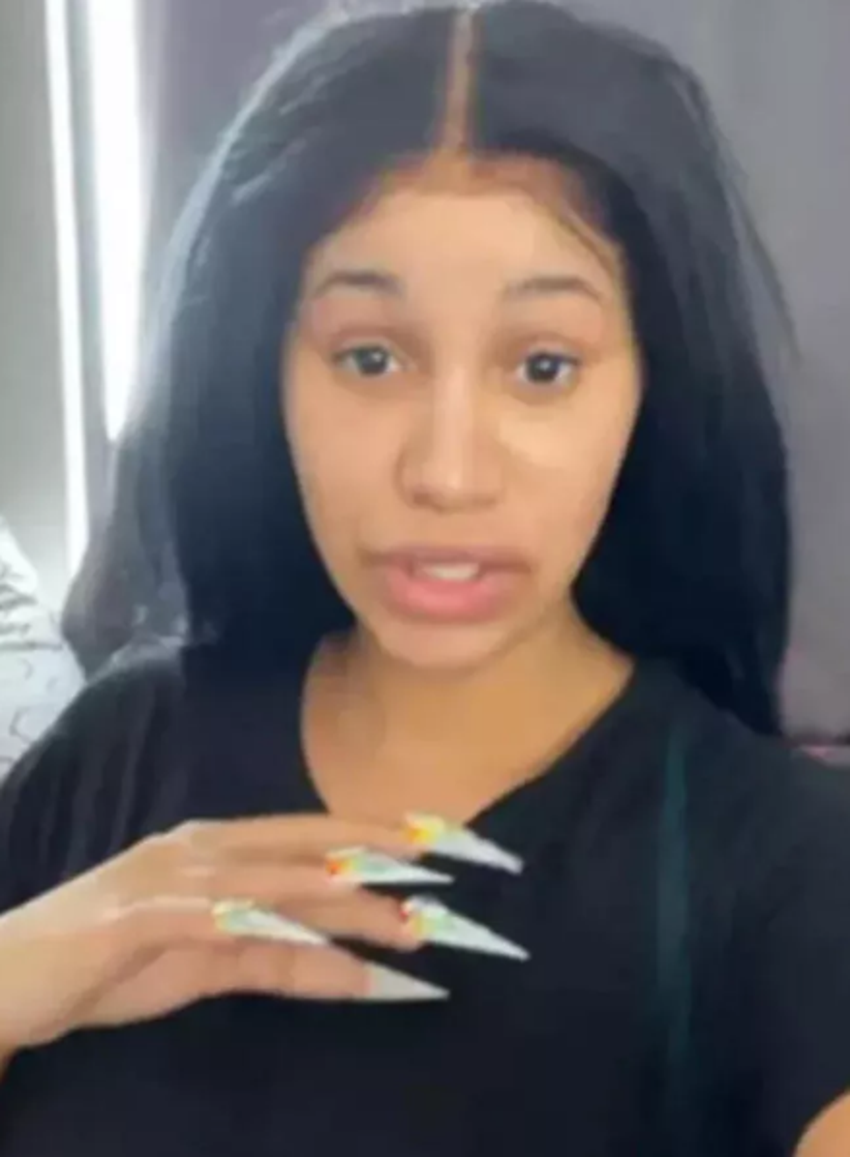 Cardi B'nin son pozları sosyal medyayı sallıyor! Hem filtreli hem filtresiz...