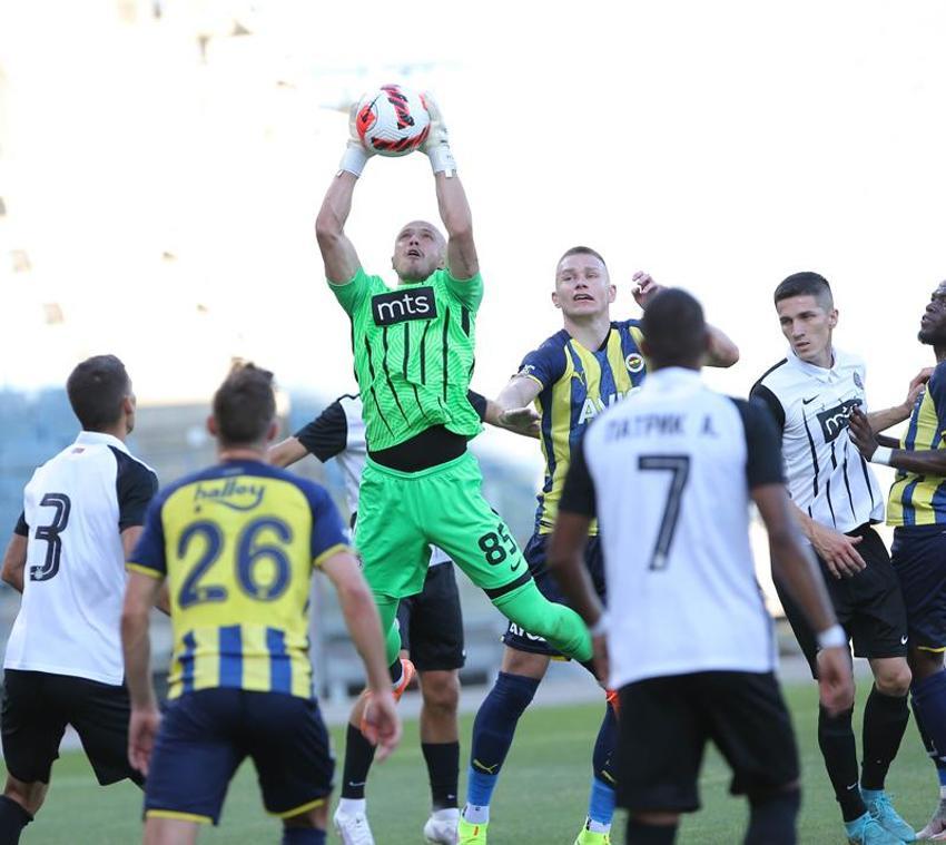 Fenerbahçe - Partizan maçına damga vurdu! Jorge Jesus resmen çıldırdı! Bu nasıl gol? Emre Mor oyuna girer girmez...
