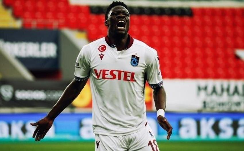 Ünal Karaman 4 yıl önce transfer etmişti! Avrupa'da rezil oldu Galatasaray'a gelmek için araya menajerini koydu