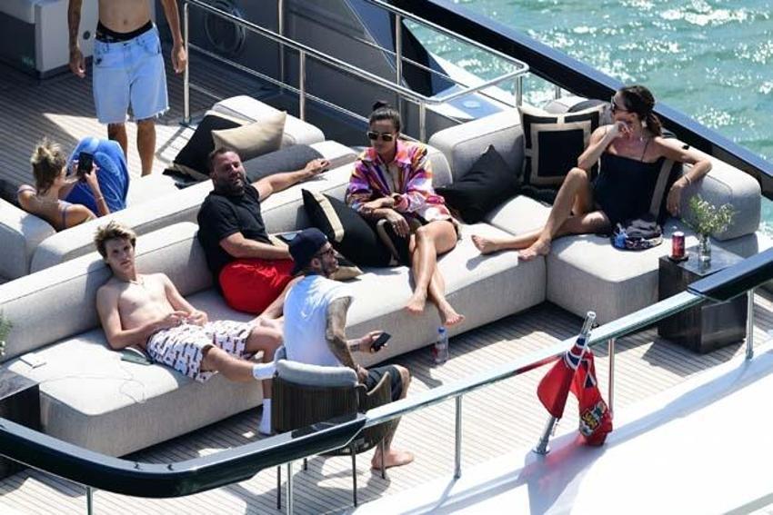David-Victoria Beckham çiftinin yat tatili! Detayları şoke etti...