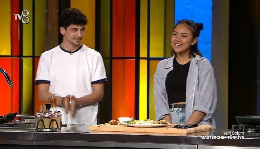 MasterChef'te Mehmet Şef, Danilo Zanna'yı tiye aldı! Endonezyalı yarışmacı Marsha sevgilisini çağırdı ve...