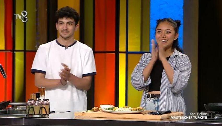 MasterChef'te Mehmet Şef, Danilo Zanna'yı tiye aldı! Endonezyalı yarışmacı Marsha sevgilisini çağırdı ve...