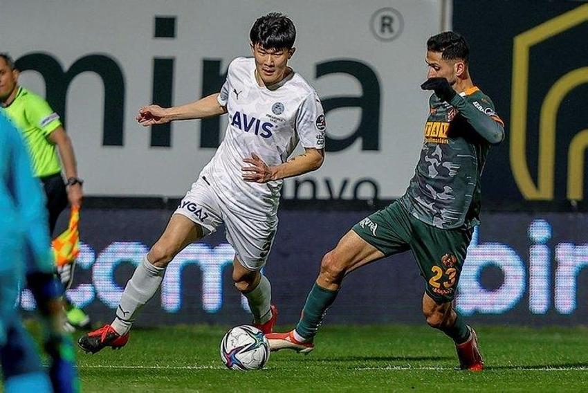 Önce Doğan Alemdar'ı transfer ettiler şimdi Fenerbahçe'nin yıldızı için İstanbul'a geldiler
