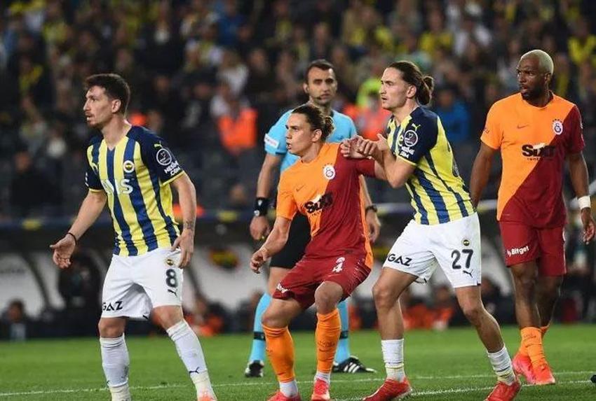 Fenerbahçe'de kritik maç öncesi Jorge Jesus 8 ismi belirledi: Onu göndermek çok zor olacak...
