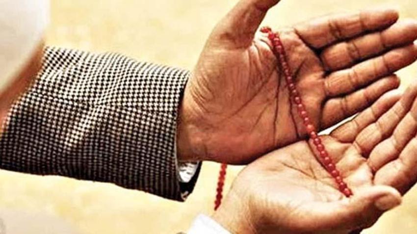 Teşrik tekbiri ne zaman? Teşrik tekbiri nasıl getirilir, Kurban Bayramı teşrik tekbiri kaç kere getirilir, unutulursa ne yapılır, teşrik tekbiri selamdan önce mi sonra mı söylenir, kadın teşrik tekbiri getirir mi?