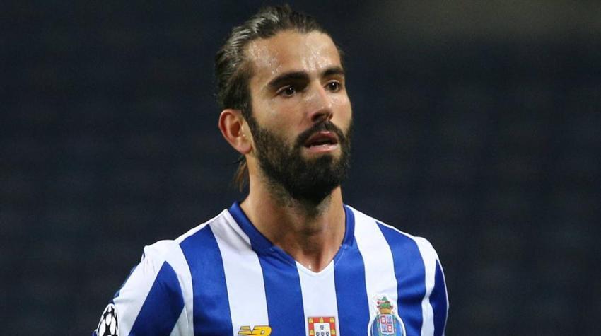 Galatasaray'da transfer tahtası bir açıldı pir açıldı! 5 yıldız peş peşe açıklanacak