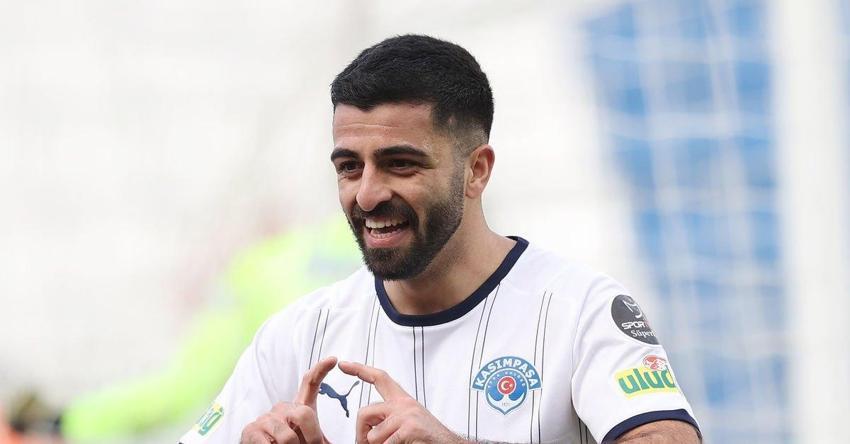Galatasaray'da transfer tahtası bir açıldı pir açıldı! 5 yıldız peş peşe açıklanacak
