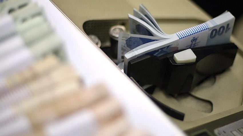 Son dakika kredi kararı! Faiz oranları düşürüldü, ihtiyaç kredisinde 3 ay ödemesiz bayram fırsatı, Denizbank, İş Bankası, Garanti BBVA ve...