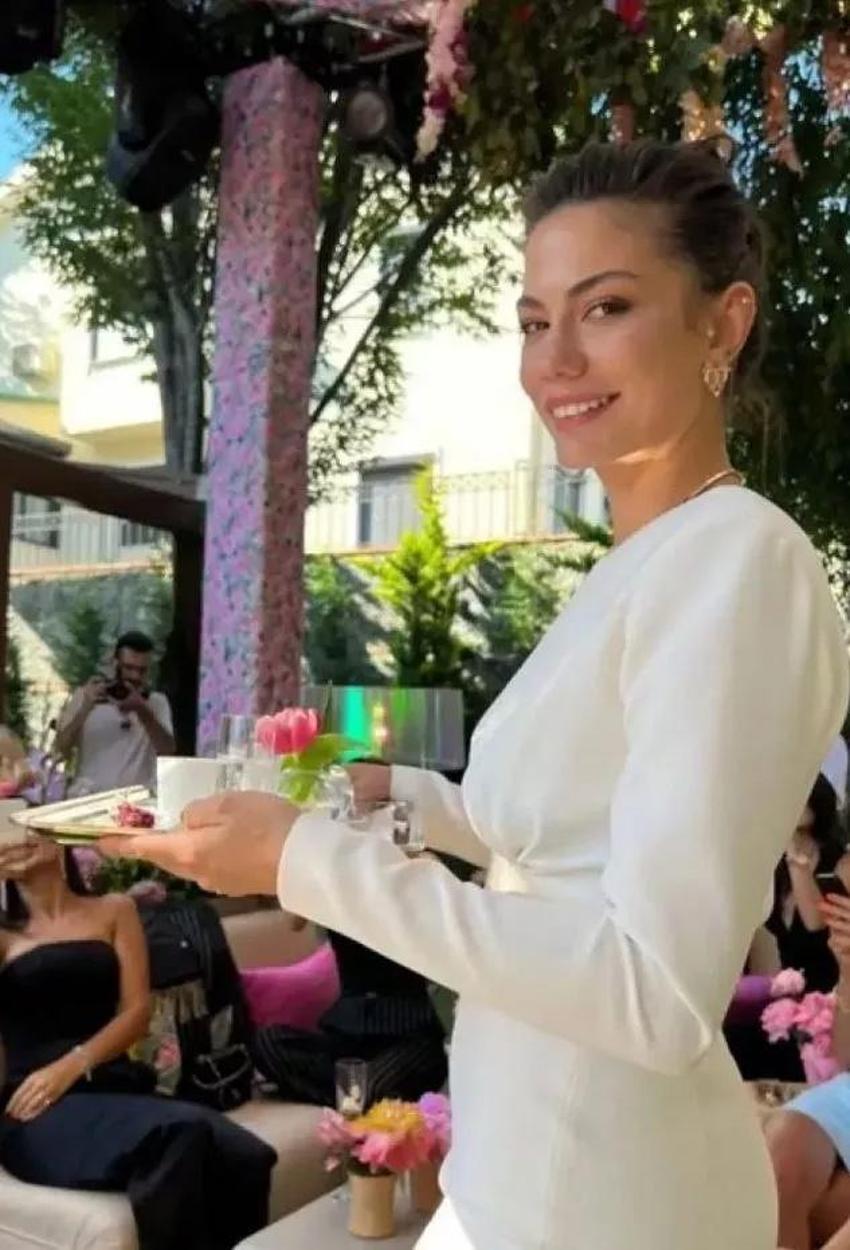 Demet Özdemir ve Oğuzhan Koç çiftinin merakla beklenen düğün tarihi belli oldu!