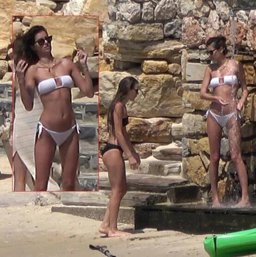 Buse İskenderoğlu beyaz bikinisi ile dikkat çekti!
