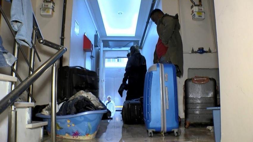 İstanbul’da sel felaketi! Sağanak kuvvetli vurdu! Vali saat verip uyardı...