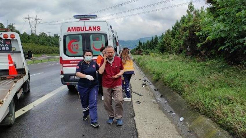 Oto kurtarıcıdan düşen araca, otomobil çarptı: 1 ölü, 4 yaralı