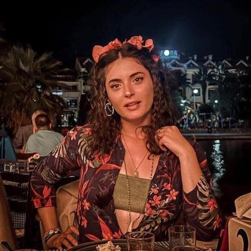 Aslıhan Gürbüz ve İsmail Hacıoğlu aşkı belgelendi! İlk kez görüntülendiler...