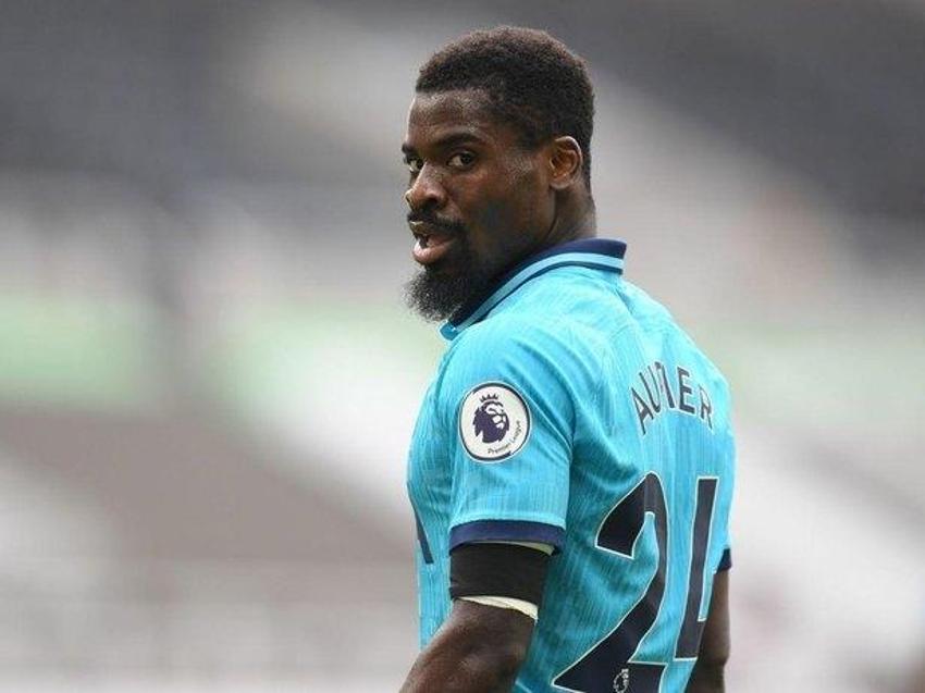 Mert Müldür'ün annesi izin vermedi Erden Timur 'Emenike IQ'lu' sağ bek için harekete geçti