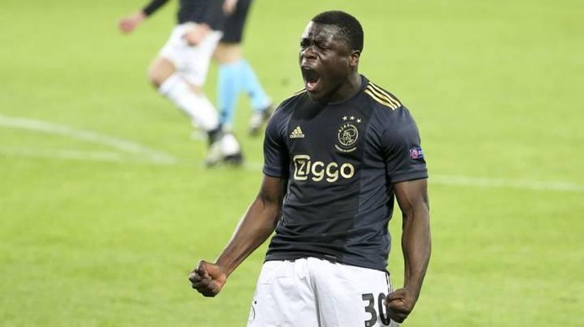 Üvey kardeşleri Süper Lig'de oynuyor! İşte Ali Koç'un yeni forveti! 36 maçta 15 gol 6 asist