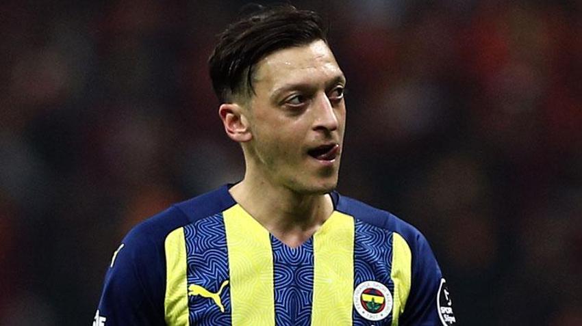 Mesut Özil ile Fenerbahçe'nin yolları resmen ayrıldı!