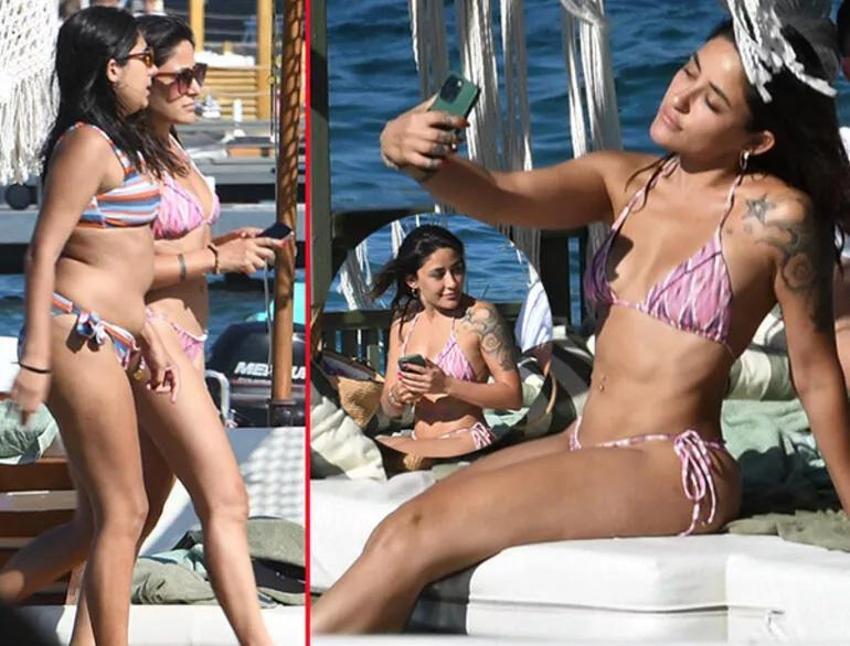 Melek Mosso üçgen bikinisiyle plaja indi! O anları sosyal medyadan paylaştı
