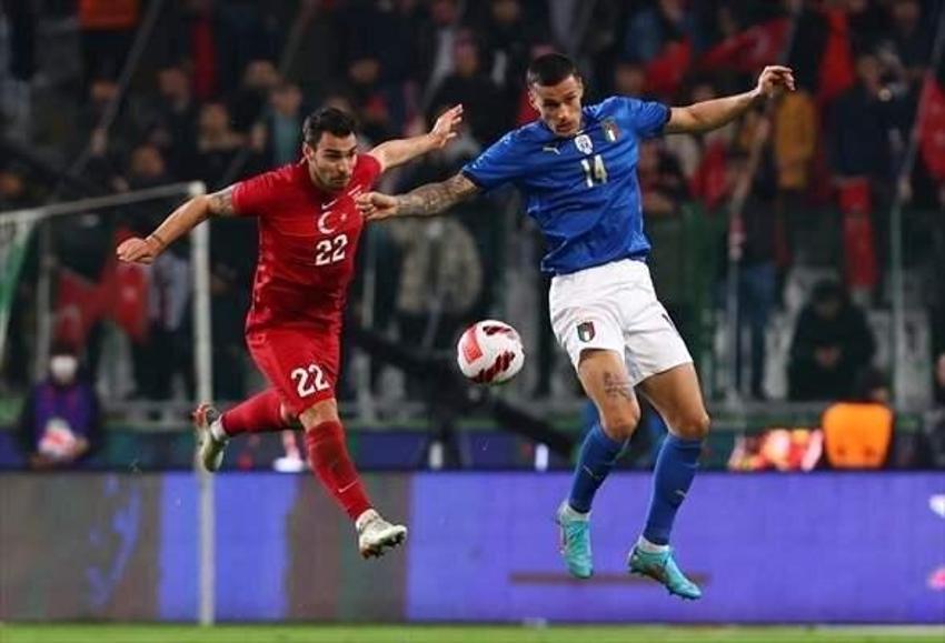 G.Saray'da ortalık karıştı! Okan Buruk'a çığ gibi tepki! 'Bu 2 futbolcu ya kadro dışı kalsın ya da gitsinler'