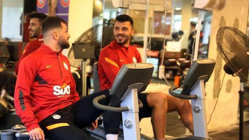 G.Saray'da ortalık karıştı! Okan Buruk'a çığ gibi tepki! 'Bu 2 futbolcu ya kadro dışı kalsın ya da gitsinler'