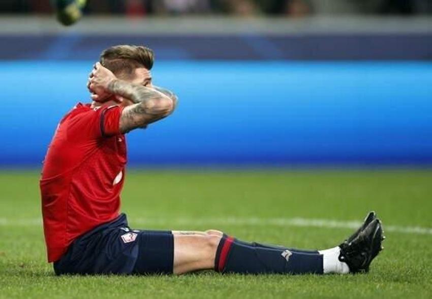 Okan Buruk'un 2 futbolcu hakkında aldığı karar taraftarları çıldırttı! 'Yine kümeye oynarız'