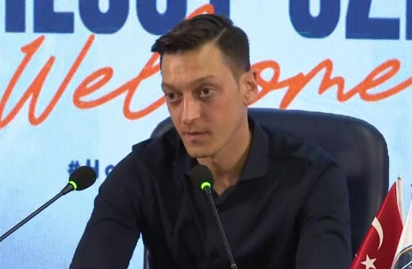 Başakşehir'e imza atan Mesut Özil'den flaş Fenerbahçe sözleri!