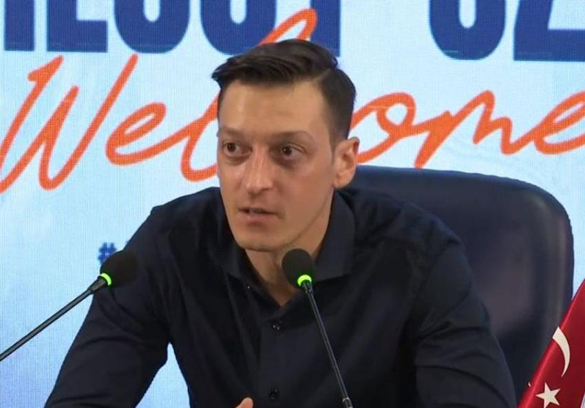 Başakşehir'e imza atan Mesut Özil'den flaş Fenerbahçe sözleri!