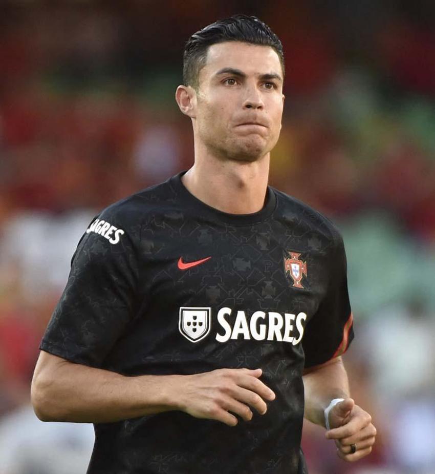 Cristiano Ronaldo'yu Avrupa'nın devleri reddetti farklı bir coğrafyadan astronomik bir teklif geldi!