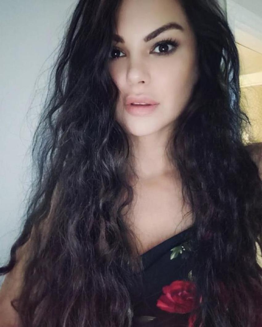 Nez, Demet Akalın'a tepki gösterdi! 'Onun tarzı herkese bir şey söylemek'