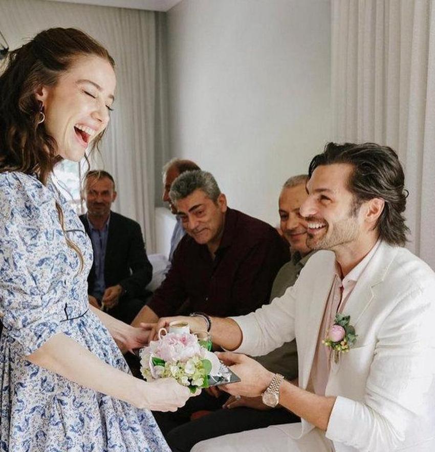 Özge Gürel ve Serkan Çayoğlu dünyaevine girdi! İşte nikahtan ilk kareler...