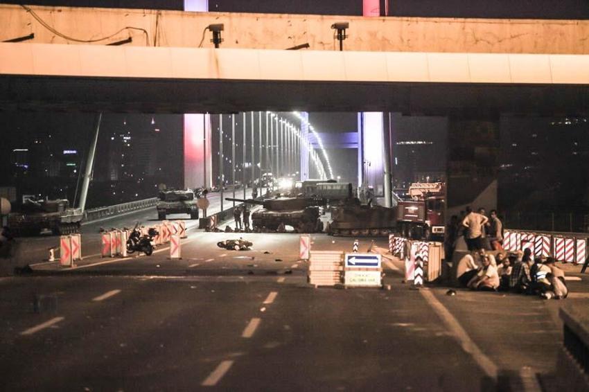 15 Temmuz 2016'da Türk halkı destan yazdı!