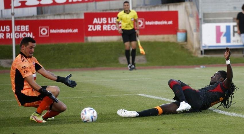 Galatasaray'daki transfer krizini açıkladı! 'Çok sakatlanıyor inşallah Florya'ya getirmezsiniz'