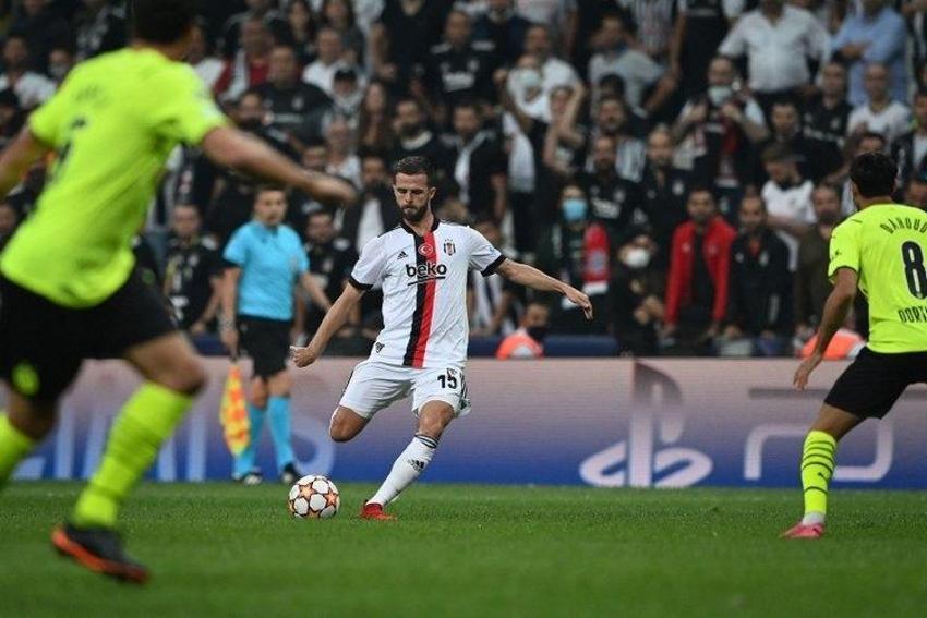 Erden Timur Sergen'in prensini istedi taraftarlar isyan etti! 'Koskoca sezon 1 asist yaptı 3 M.€' aldı'