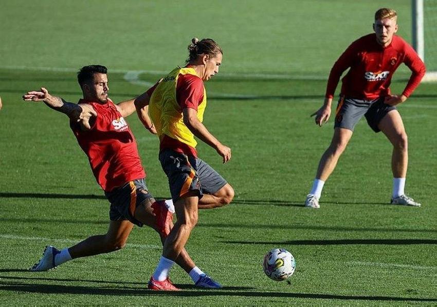 FLAŞ GELİŞME! Okan Buruk'un da sabrını taşırdılar! Galatasaray'da 8 ayrılık