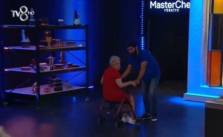Masterchef'te bir ilk! Mehmet Şef'ten elenen yarışmacıya büyük jest, ücretsiz...