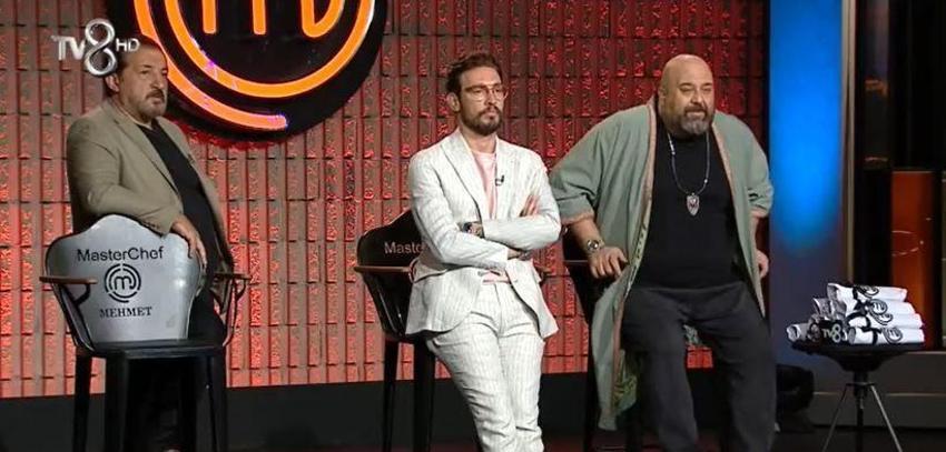 Masterchef'te bir ilk! Mehmet Şef'ten elenen yarışmacıya büyük jest, ücretsiz...