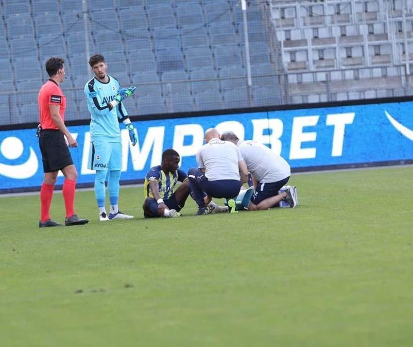 Jorge Jesus 6 futbolcuya 'Size güle güle' dedi aralarından sadece 2 oyuncu harekete geçti
