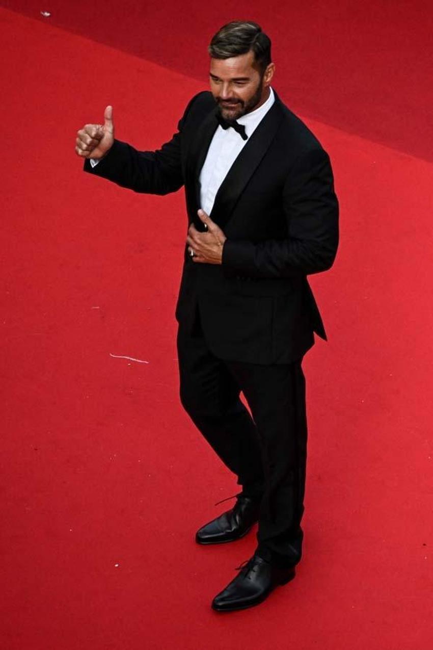 Dünyaca ünlü şarkıcı Ricky Martin'in başı belada! Öz yeğeninden korkunç iddialar: 50 yıl hapis cezası alabilir...