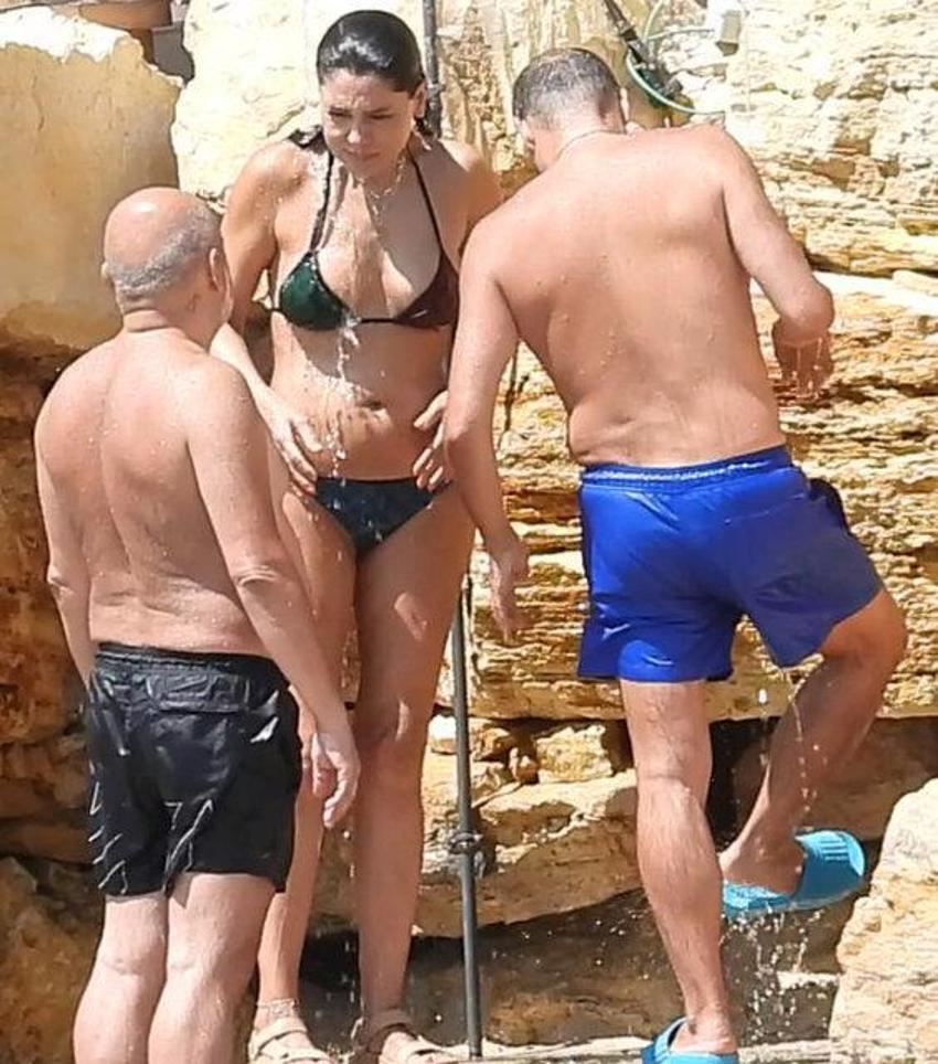 'Karabiberim' şarkısının klibinde oynamıştı: İlknur Soydaş fit haliyle dikkat çekti!