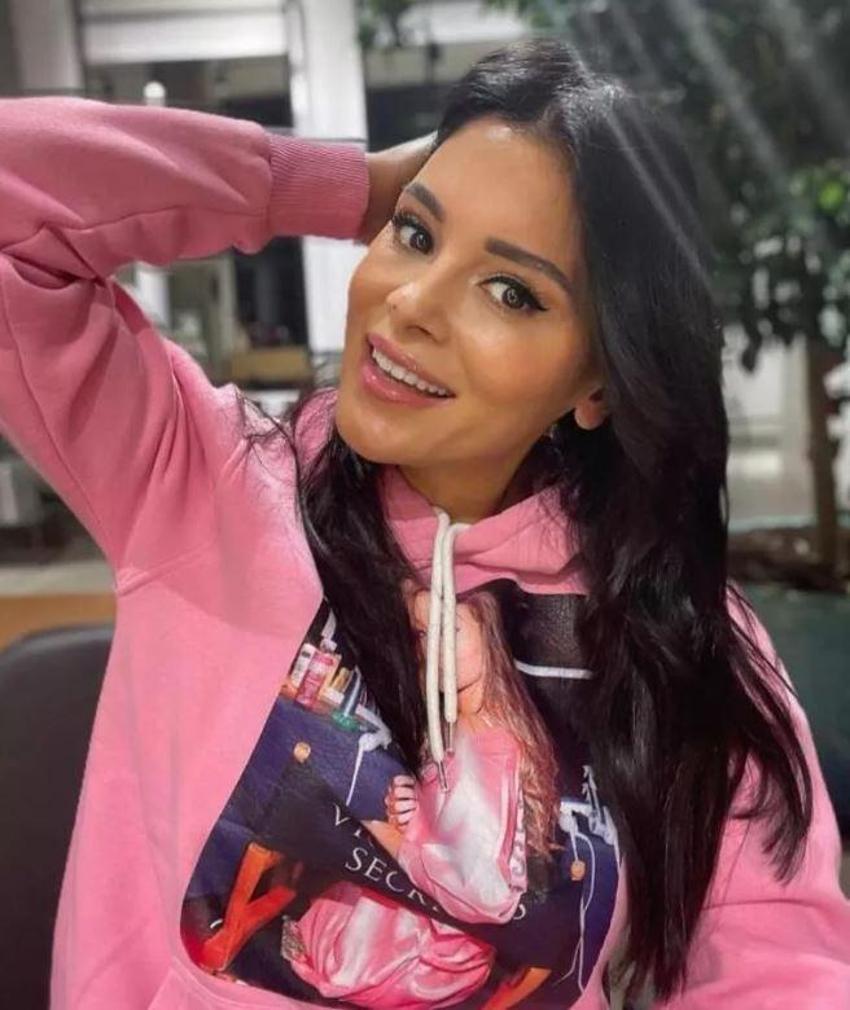 'Karabiberim' şarkısının klibinde oynamıştı: İlknur Soydaş fit haliyle dikkat çekti!