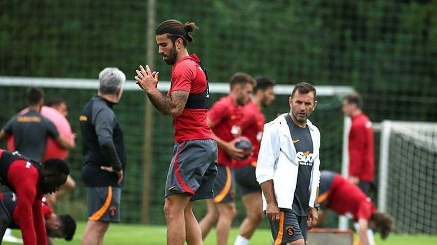 Herkes '6' numara forvet beklerken Erden Timur'dan 24 milyon euro'luk sağ bek bombası