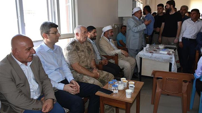 Valilik ve jandarma devreye girdi! Anlaşma sağlandı, köyü terk etme kararı...