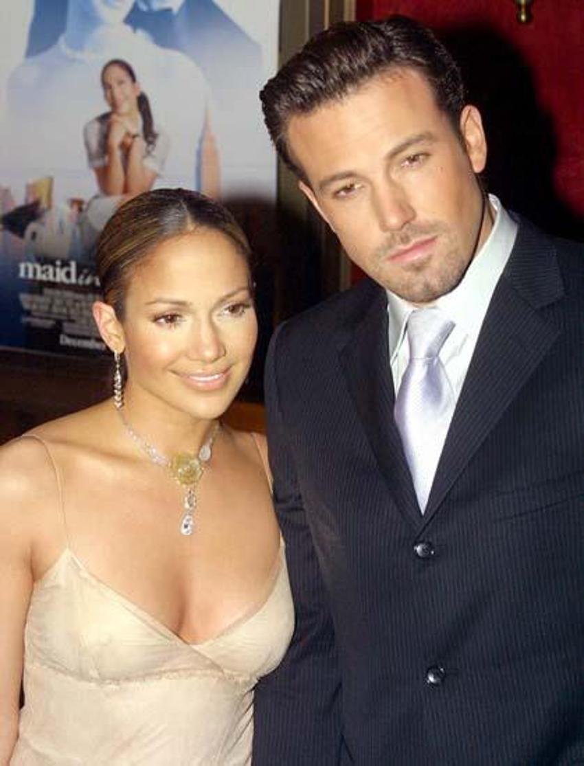 Ben Affleck ve Jennifer Lopez evlendi!
